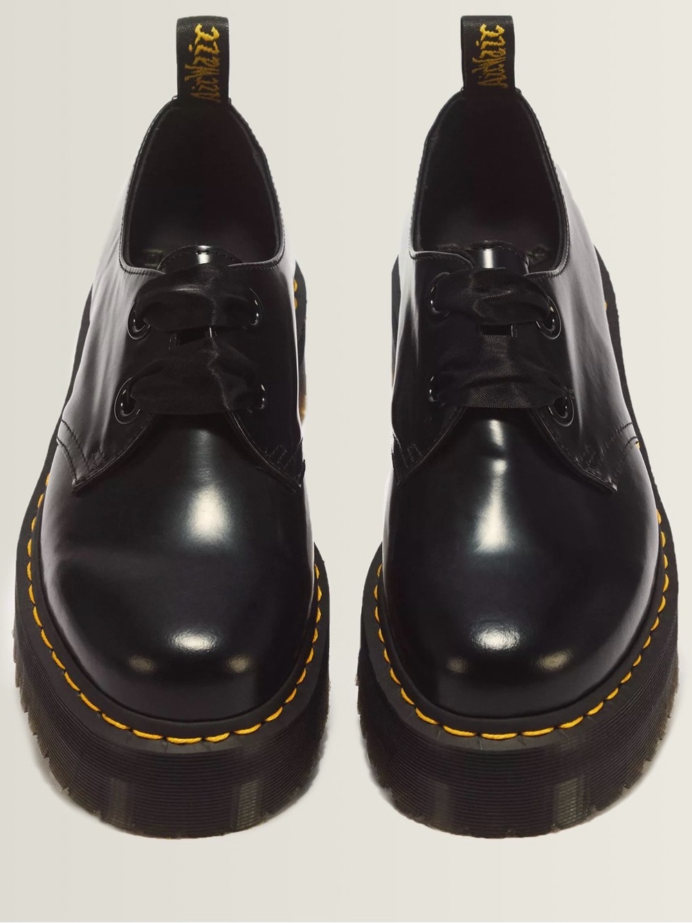 Holly Women’s Leather Platform Shoes Size 9